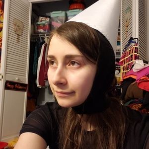 Meet your Posher, Ayla